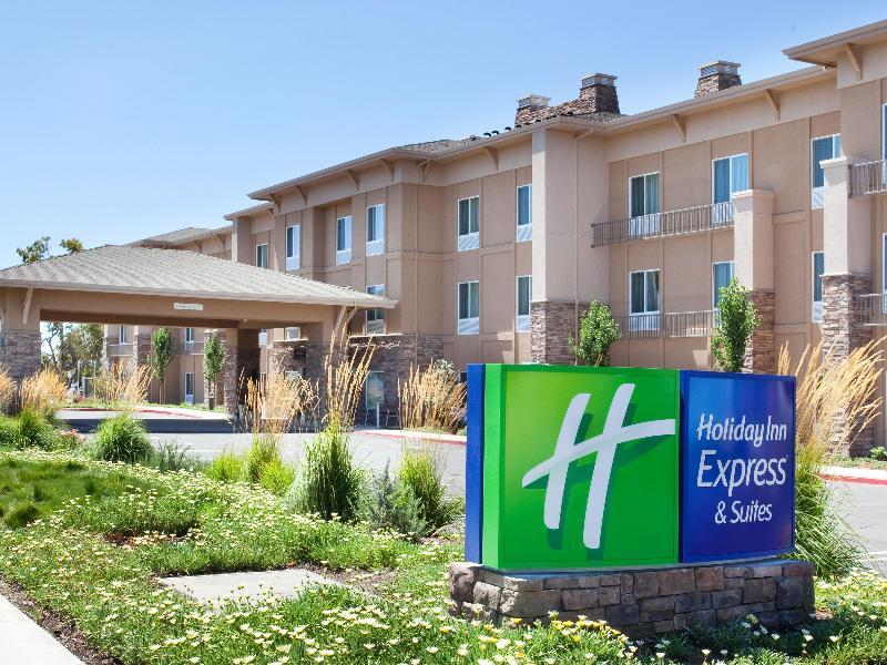 Holiday Inn Express Hotel & Suites Vacaville By Ihg Exterior foto